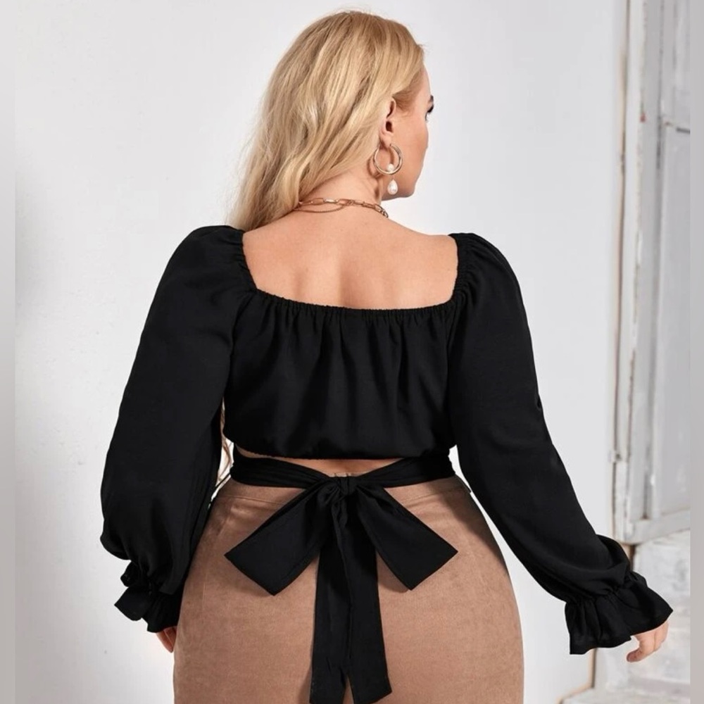 SHEIN Plus Flounce Sleeve Tie Back Wrap Crop Top, Size 1XL, Size 14, Black